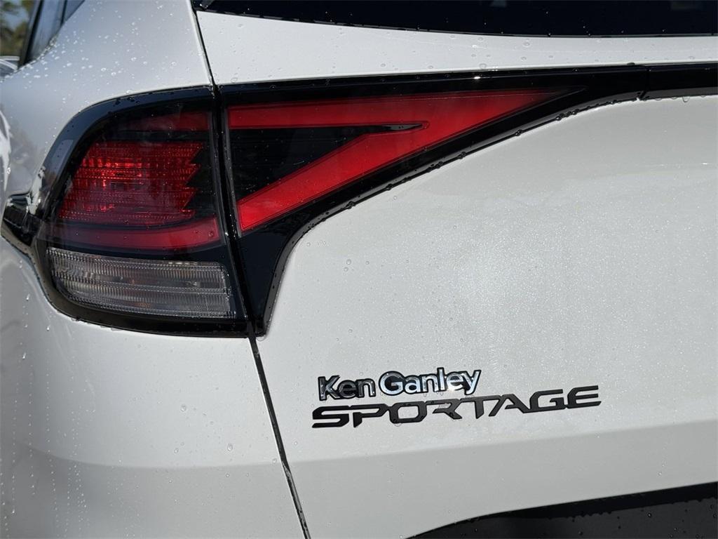 new 2025 Kia Sportage car, priced at $34,035