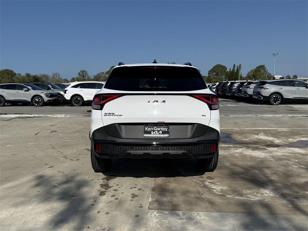 new 2025 Kia Sportage car, priced at $34,035