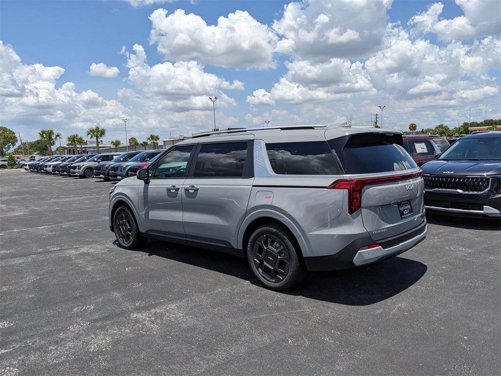 new 2025 Kia Carnival Hybrid car, priced at $43,561