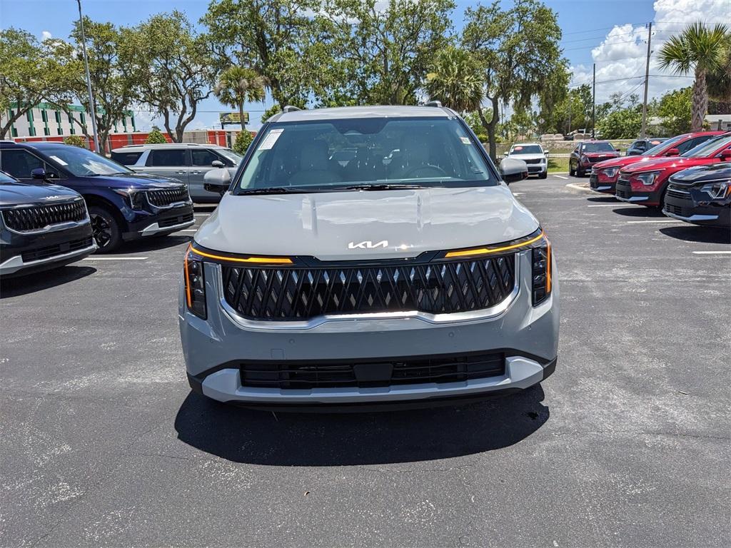 new 2025 Kia Carnival Hybrid car, priced at $43,561