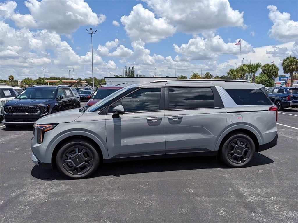 new 2025 Kia Carnival Hybrid car, priced at $43,561