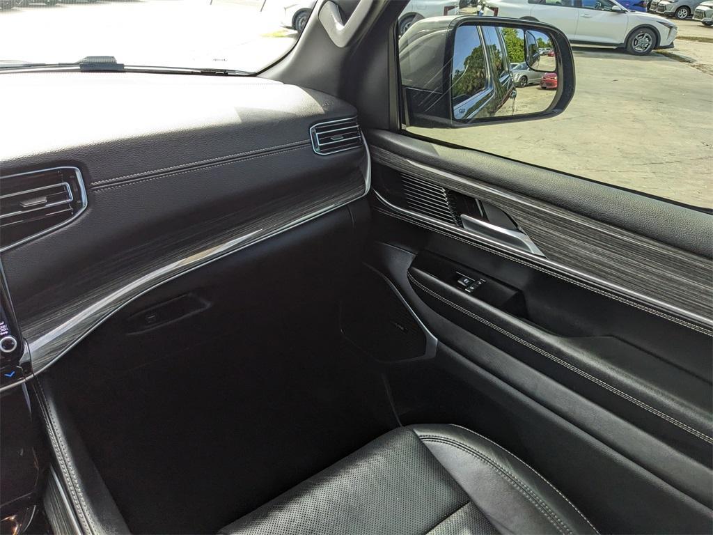 used 2022 Jeep Wagoneer car, priced at $31,592