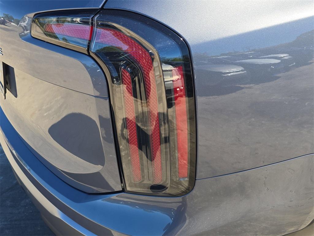 new 2025 Kia Telluride car, priced at $39,929