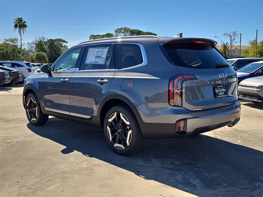 new 2025 Kia Telluride car, priced at $39,929