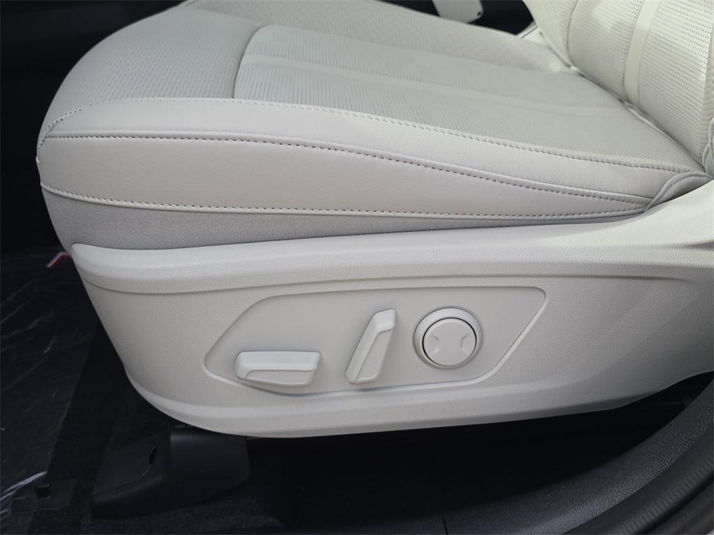 new 2026 Kia Sorento car, priced at $39,029