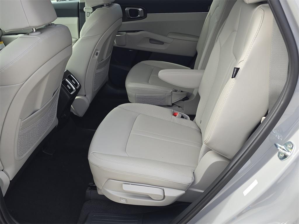 new 2026 Kia Sorento car, priced at $39,029