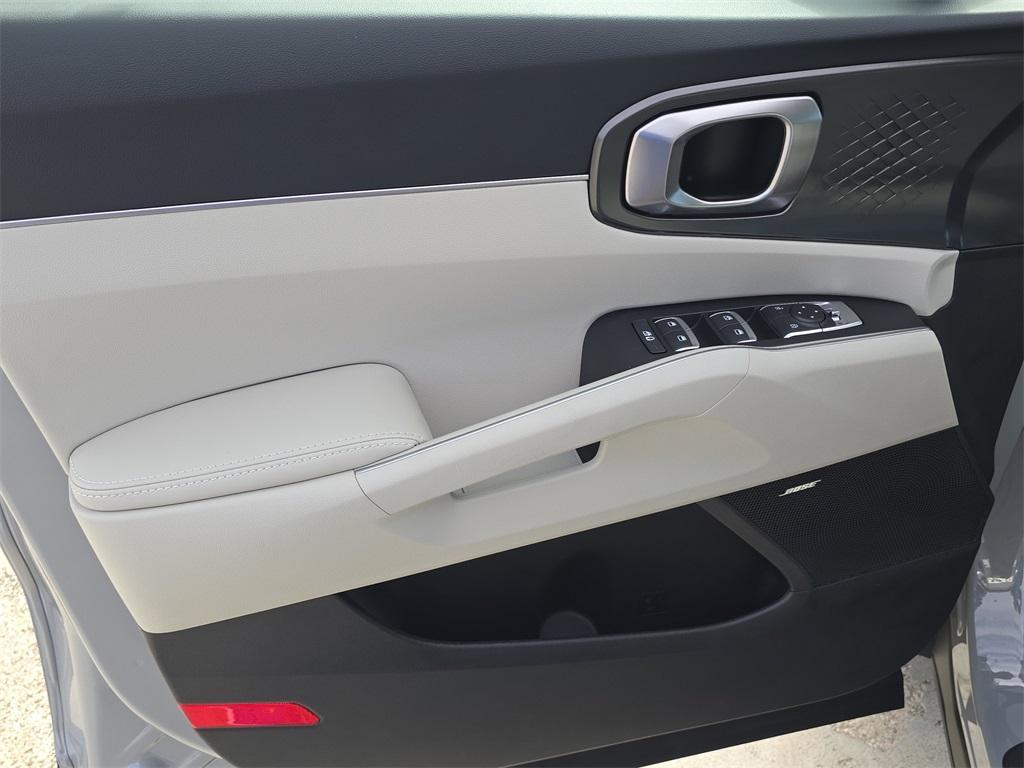 new 2026 Kia Sorento car, priced at $39,029