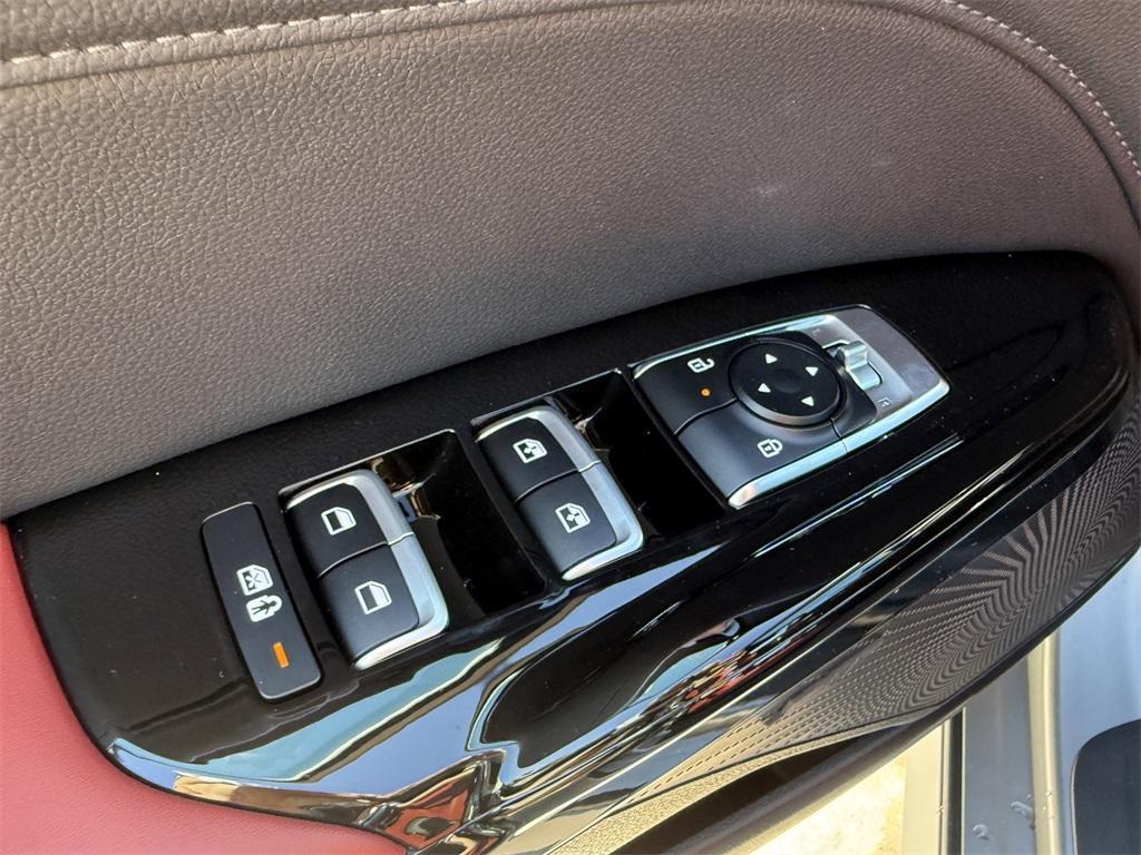 new 2026 Kia K5 car, priced at $32,190