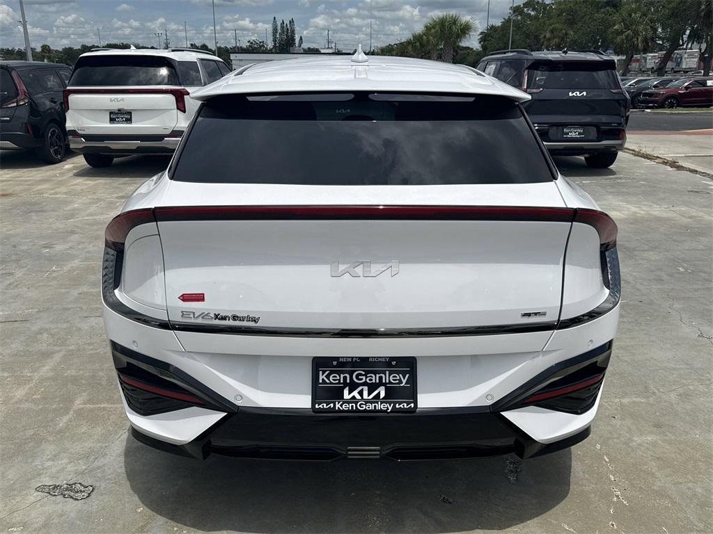 new 2025 Kia EV6 car, priced at $57,370