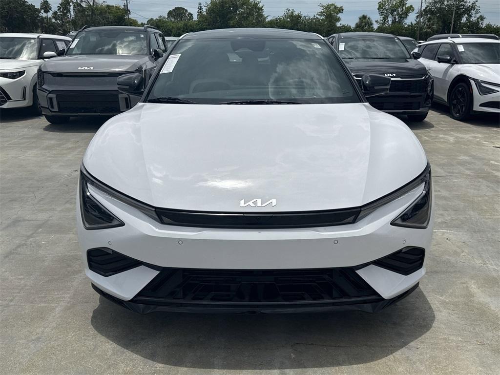new 2025 Kia EV6 car, priced at $57,370