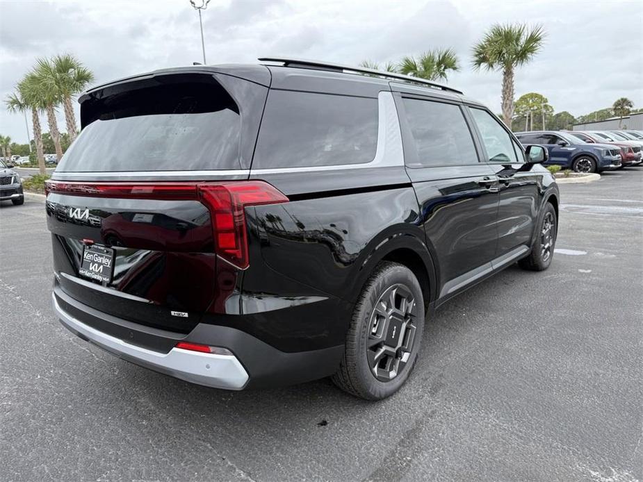 new 2025 Kia Carnival Hybrid car, priced at $44,855