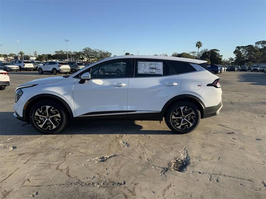 new 2025 Kia Sportage car, priced at $31,235