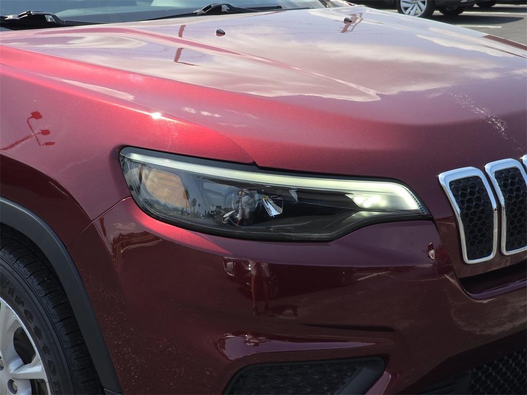 used 2020 Jeep Cherokee car, priced at $16,992