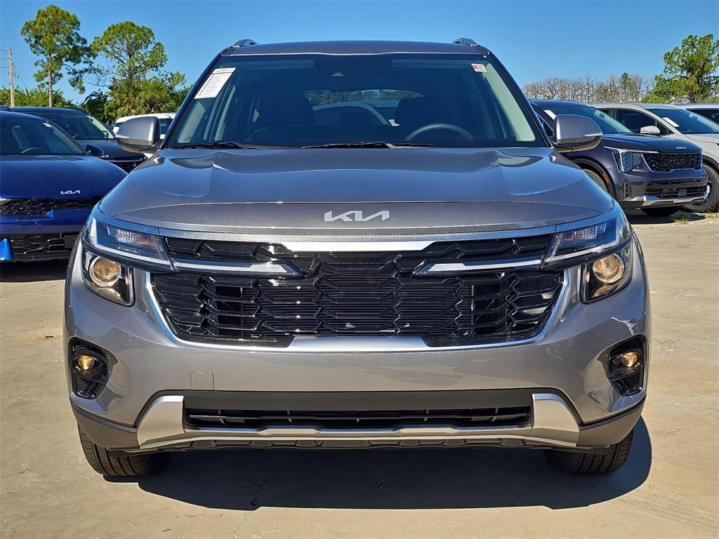 new 2026 Kia Seltos car, priced at $23,533