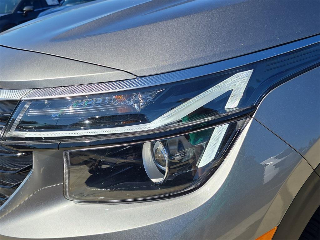 new 2026 Kia Seltos car, priced at $23,533