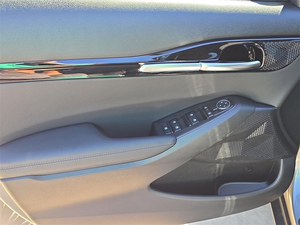 new 2026 Kia Seltos car, priced at $23,533