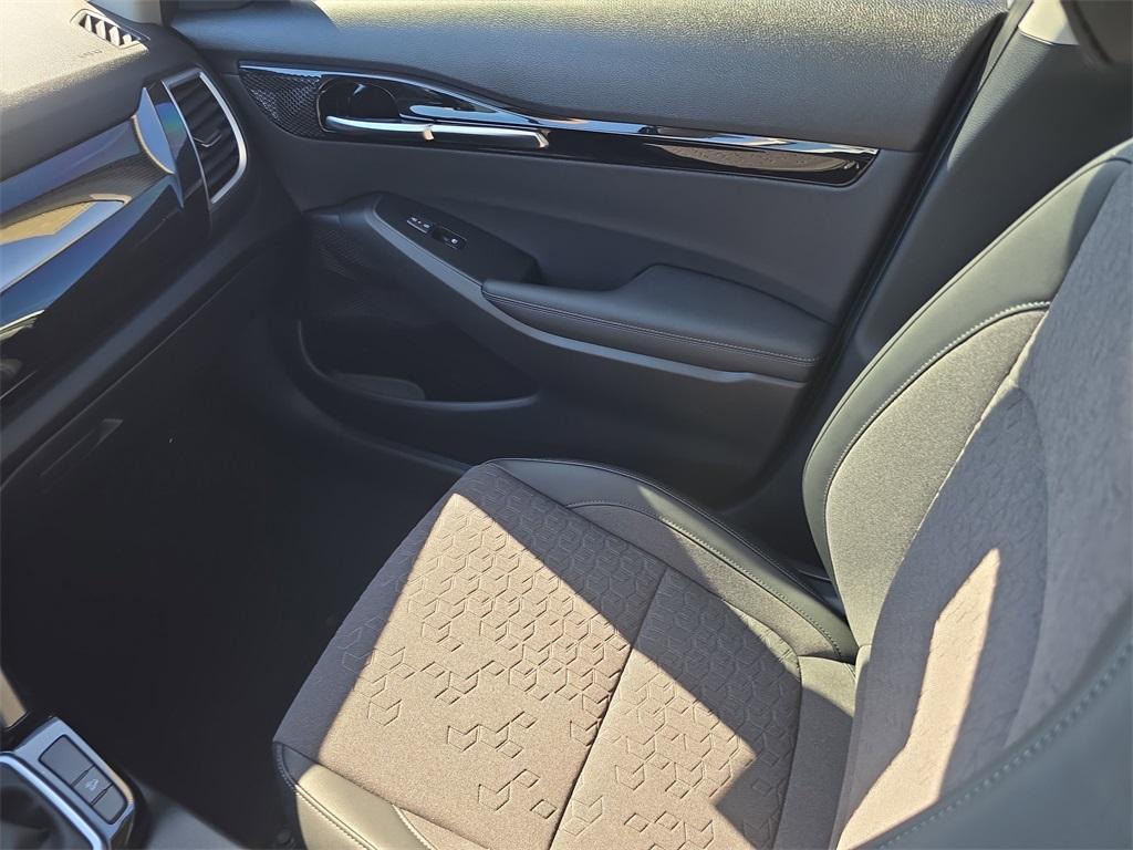 new 2026 Kia Seltos car, priced at $23,533
