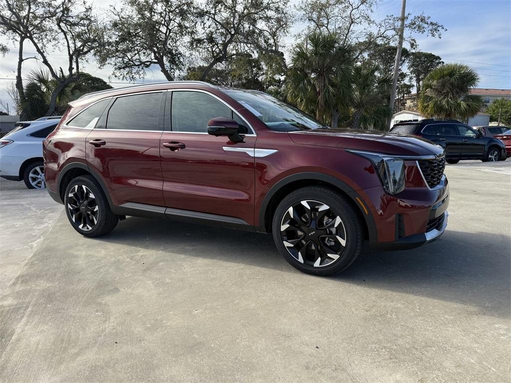 new 2025 Kia Sorento car, priced at $43,825