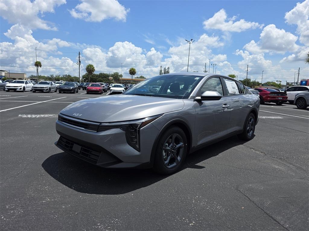 new 2025 Kia K4 car, priced at $21,574