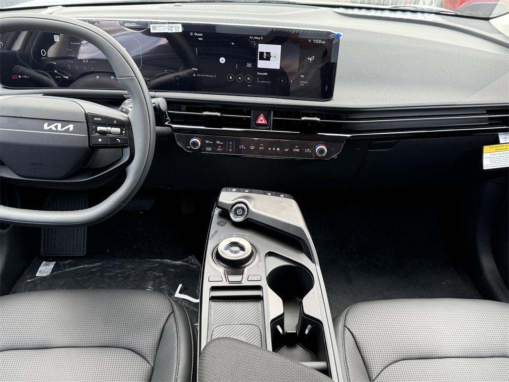 new 2025 Kia EV6 car, priced at $49,475
