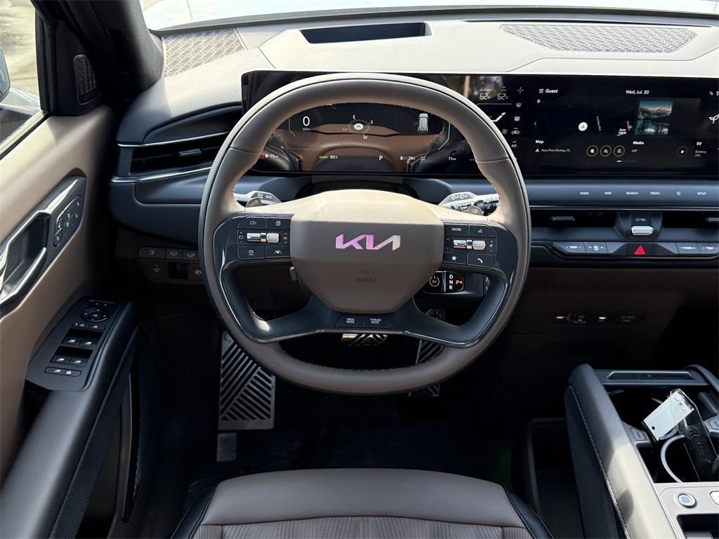 new 2026 Kia EV9 car, priced at $71,065