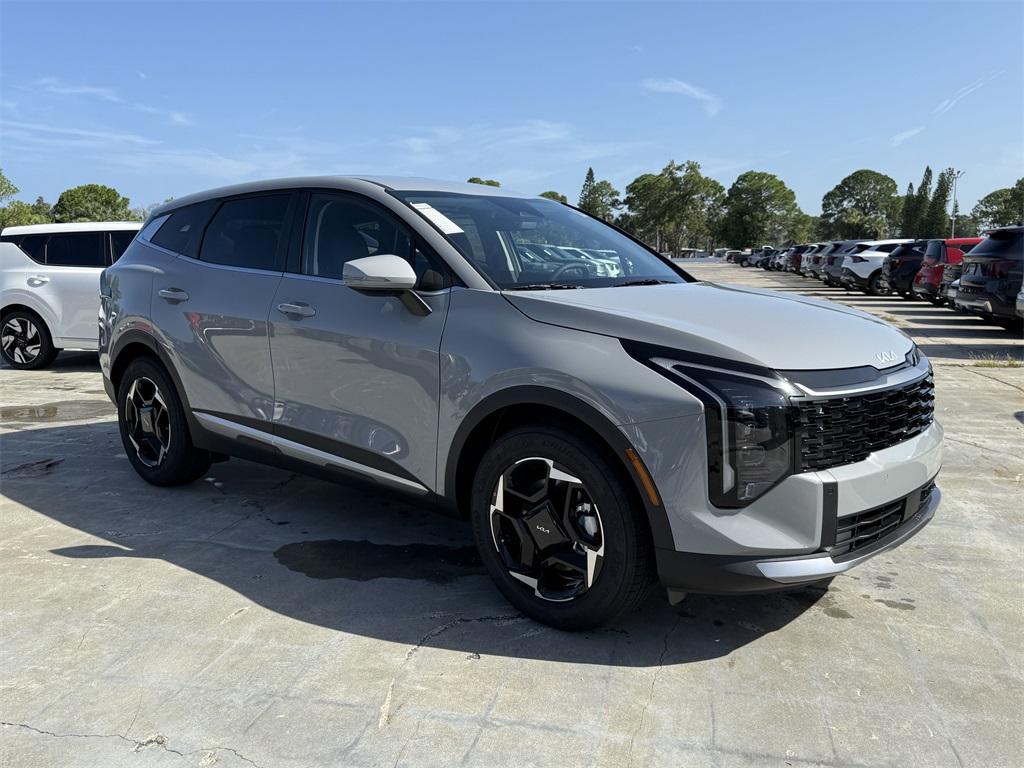 new 2026 Kia Sportage car, priced at $32,060