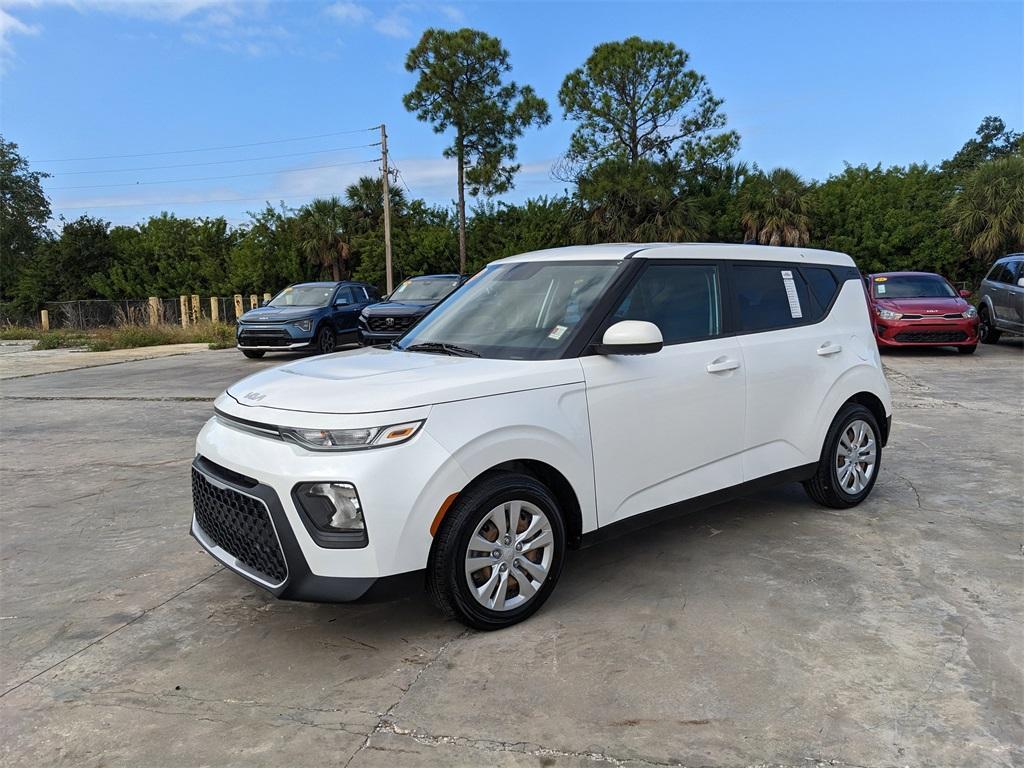 used 2022 Kia Soul car, priced at $14,722