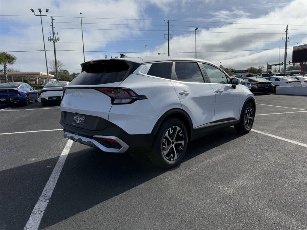 new 2025 Kia Sportage car, priced at $29,955