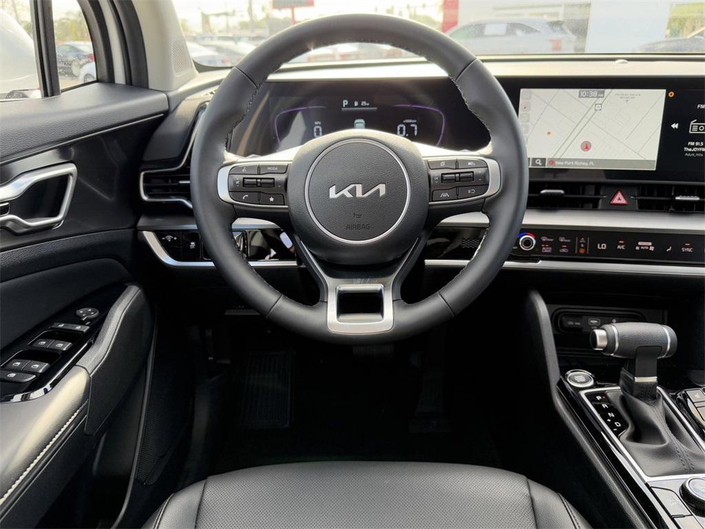new 2025 Kia Sportage car, priced at $29,955