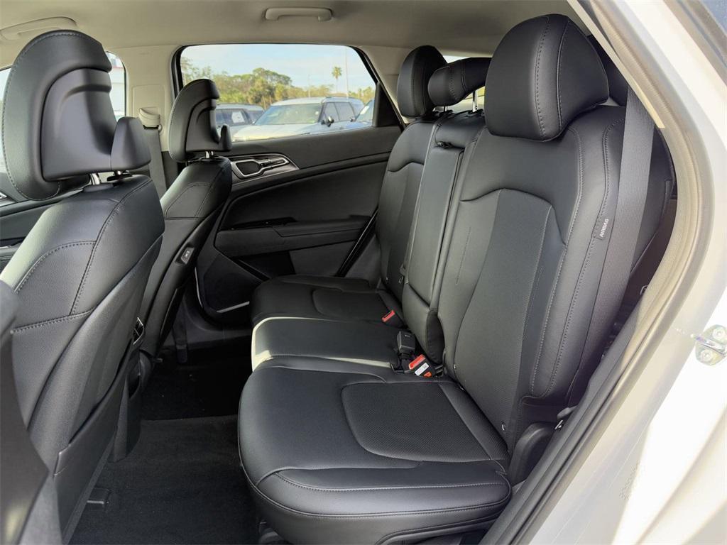 new 2025 Kia Sportage car, priced at $29,955