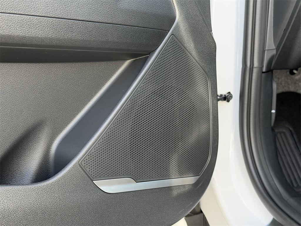 new 2025 Kia Sportage car, priced at $29,955