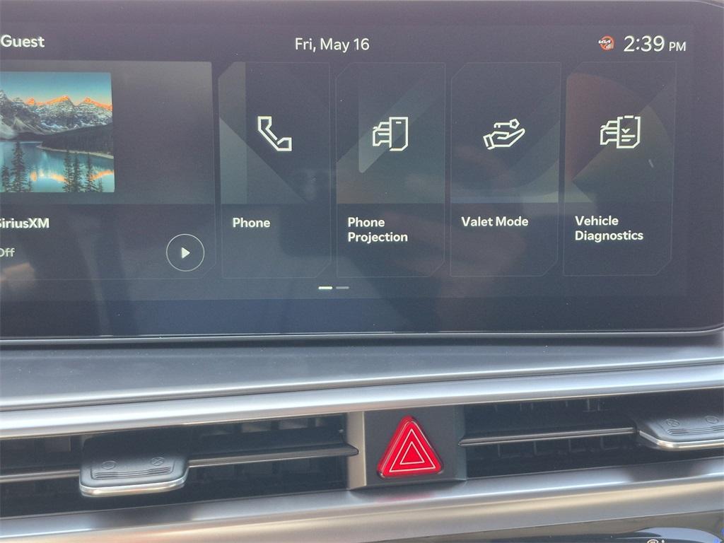 new 2025 Kia Sorento car, priced at $32,130