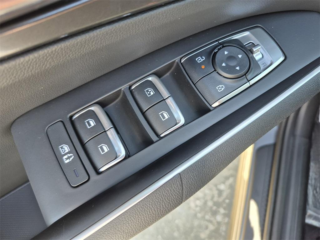new 2025 Kia Sorento car, priced at $32,130