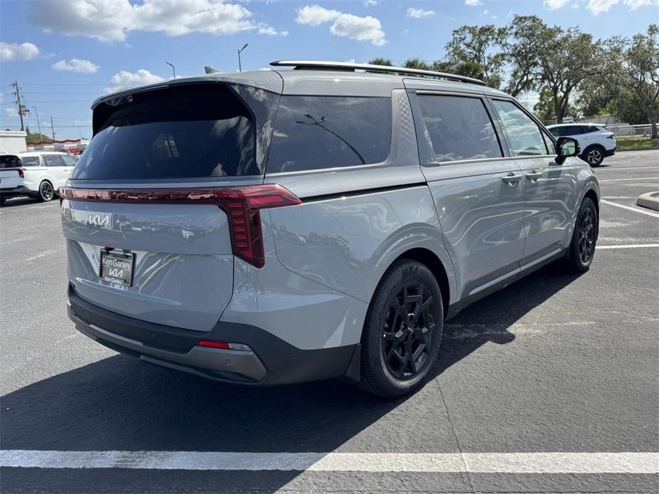 new 2025 Kia Carnival car, priced at $55,255