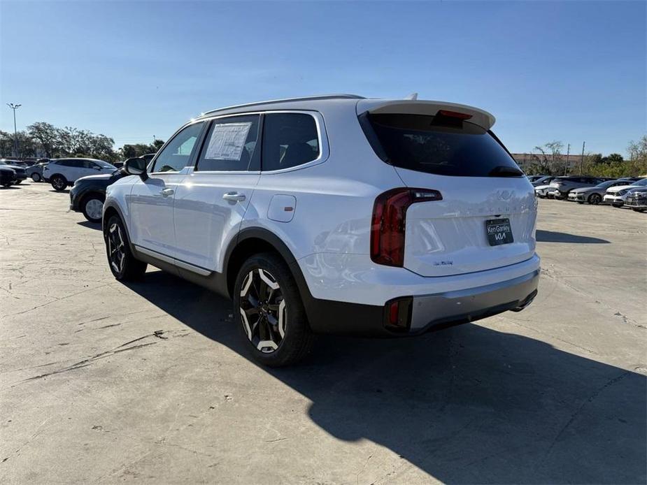 new 2025 Kia Telluride car, priced at $41,205