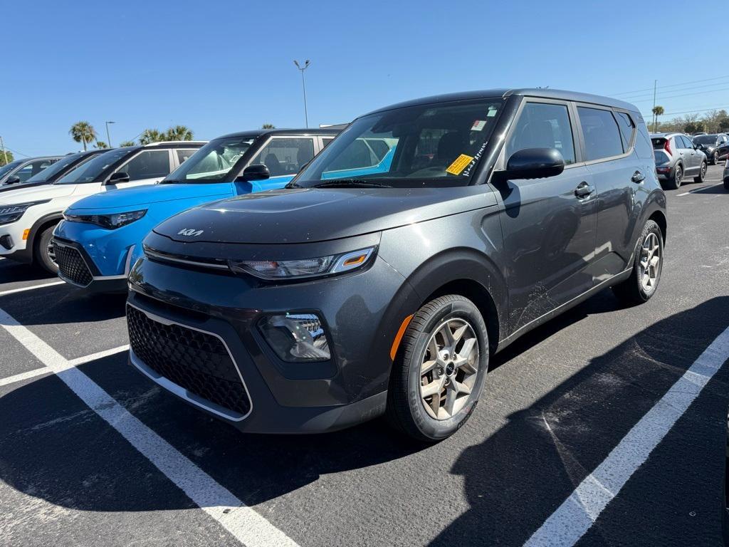 used 2022 Kia Soul car, priced at $14,991