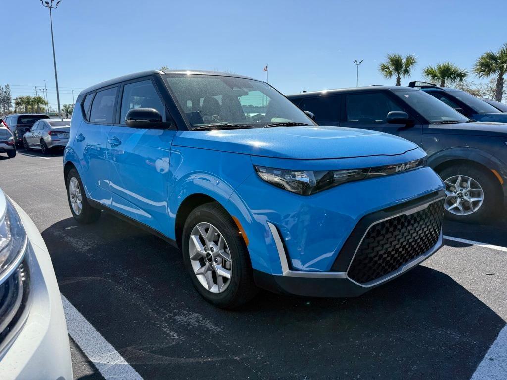 used 2023 Kia Soul car, priced at $20,191