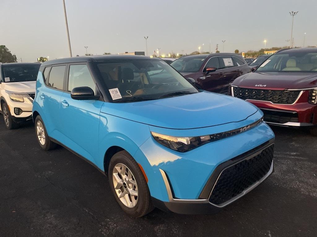 used 2023 Kia Soul car, priced at $20,191