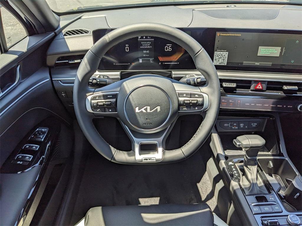 new 2025 Kia K5 car, priced at $29,015