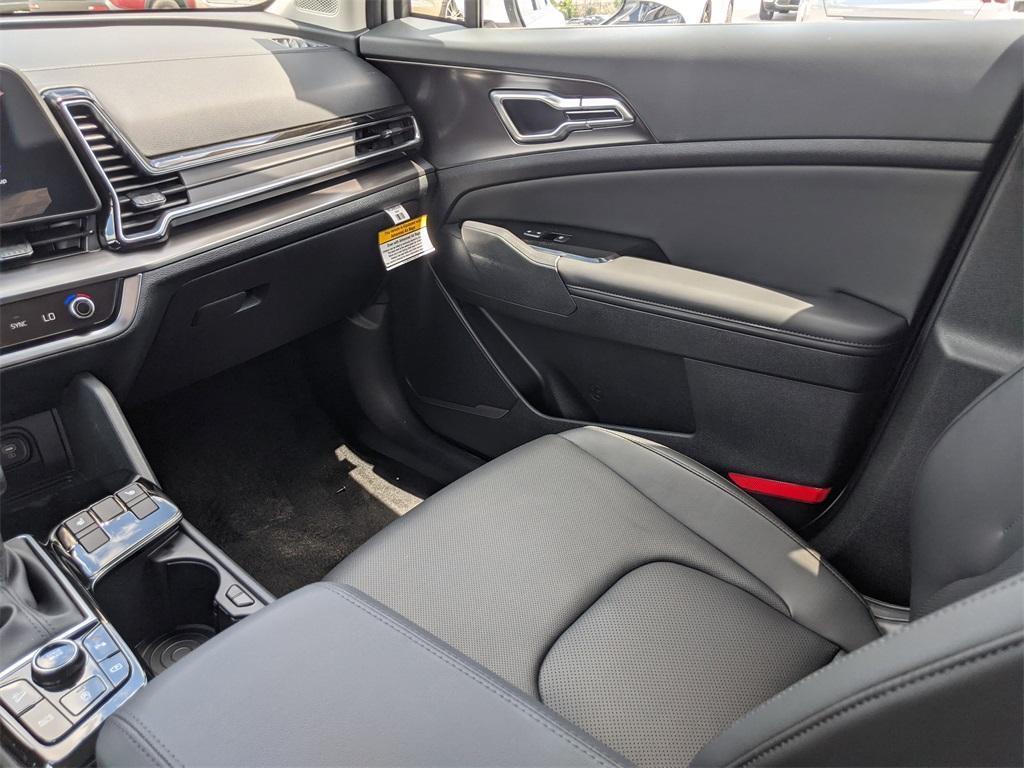 new 2025 Kia Sportage car, priced at $31,455
