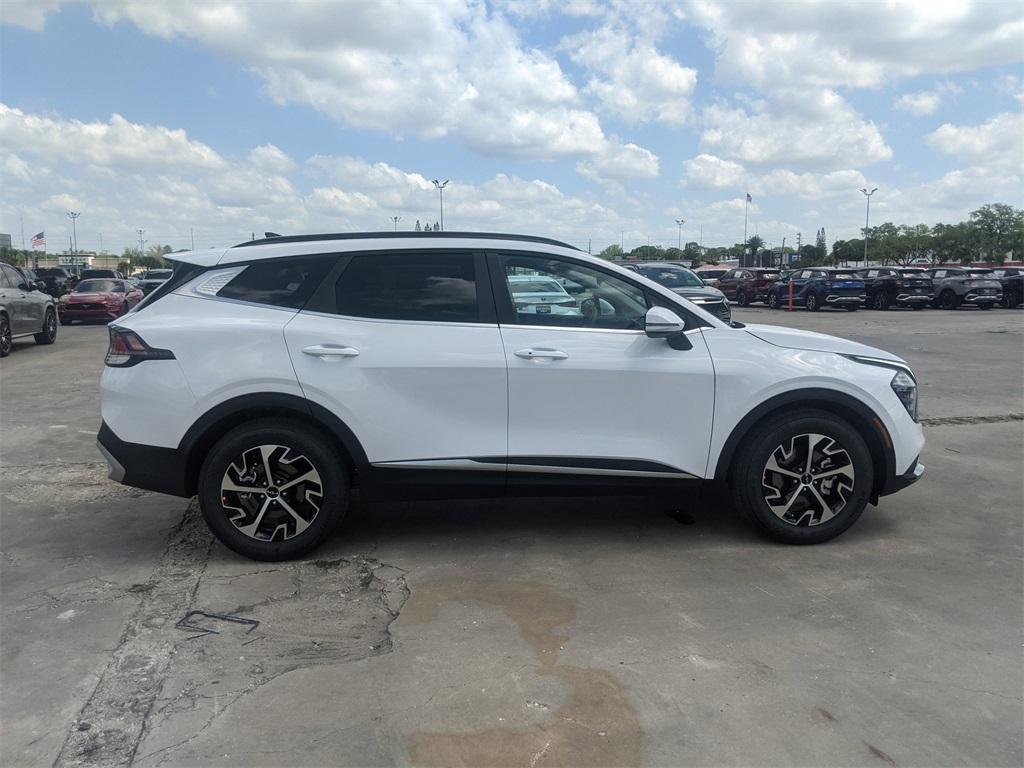 new 2025 Kia Sportage car, priced at $31,455