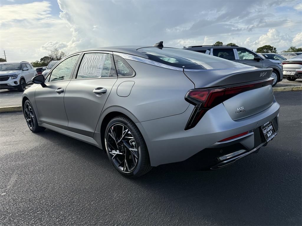 new 2025 Kia K5 car, priced at $30,028