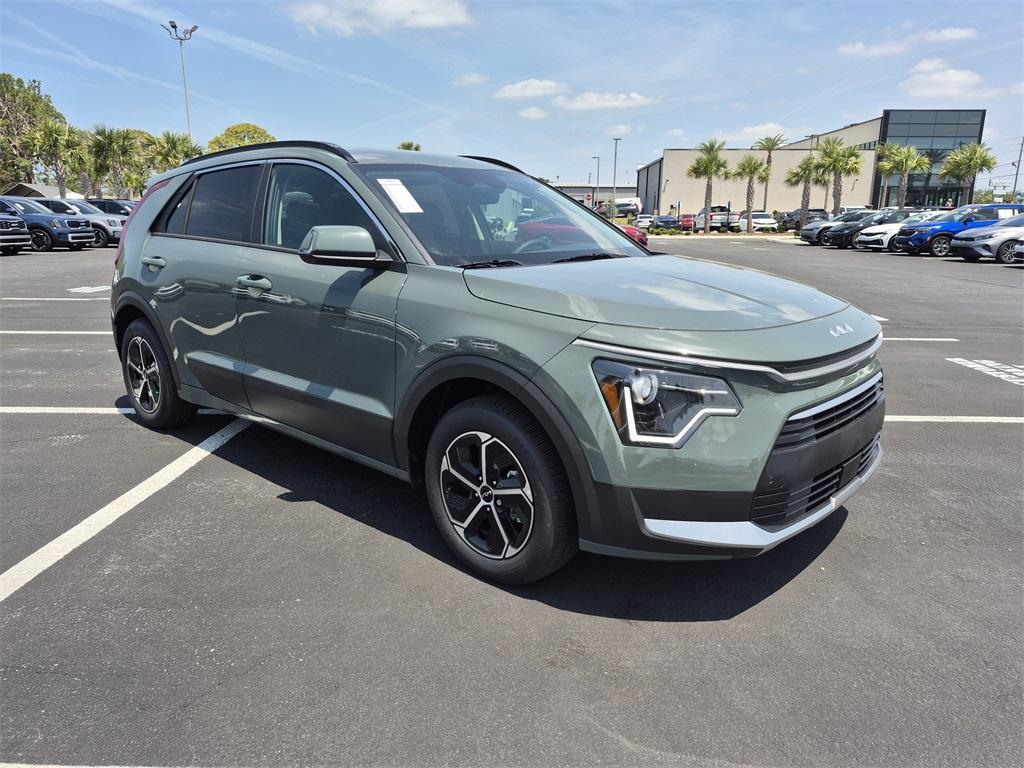 new 2025 Kia Niro car, priced at $30,955