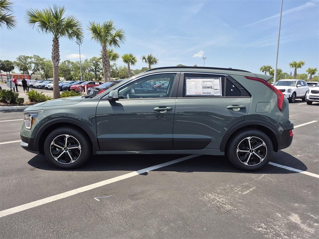 new 2025 Kia Niro car, priced at $30,955