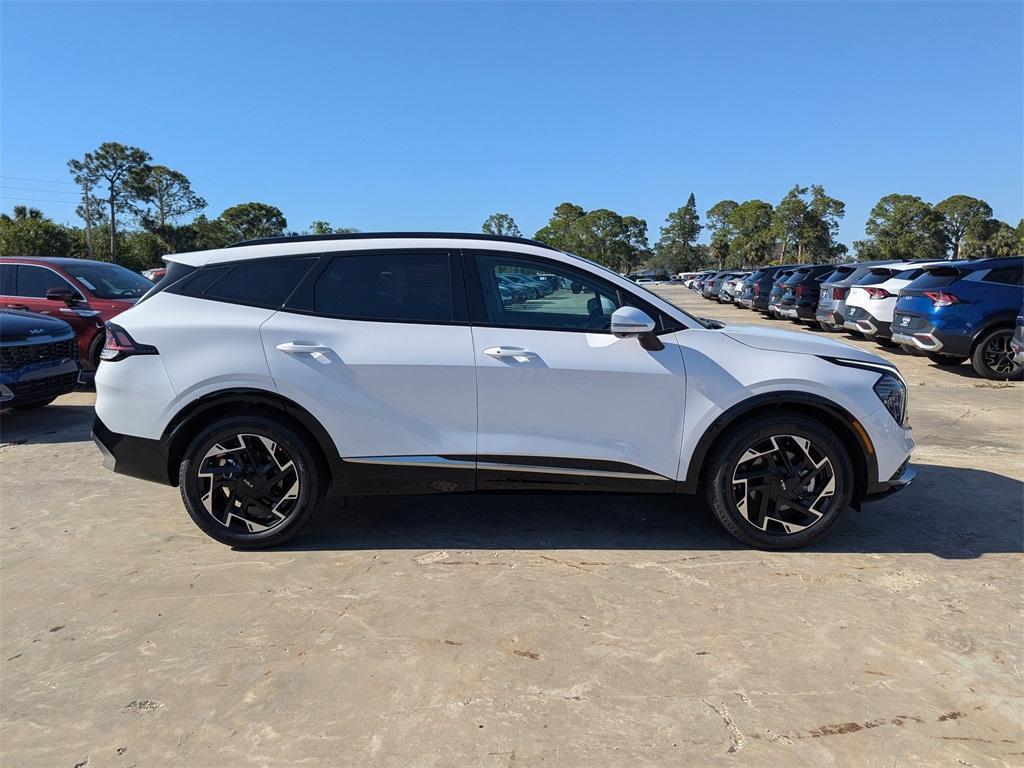 new 2025 Kia Sportage car, priced at $35,405
