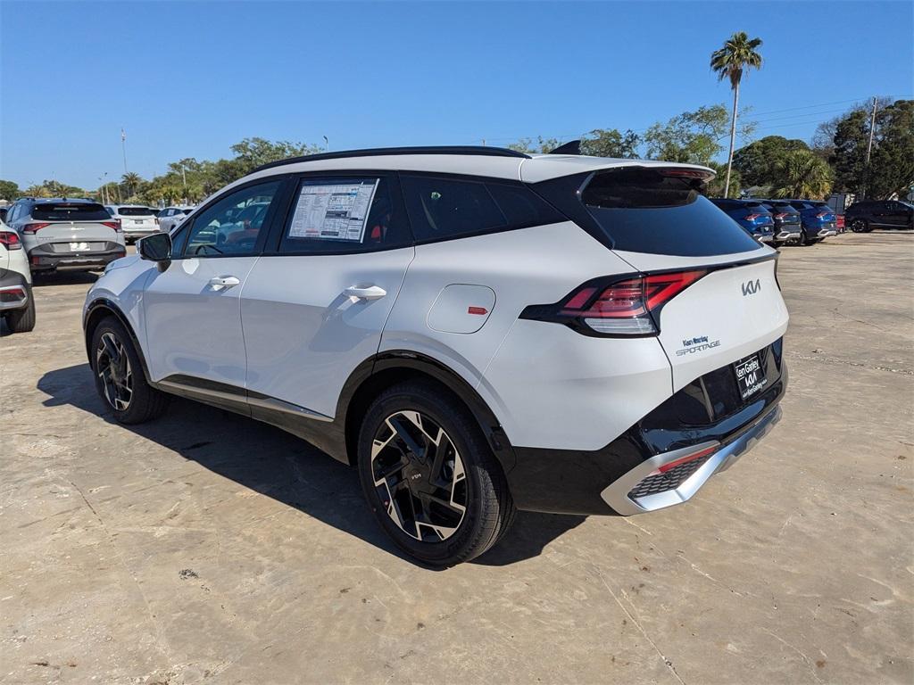 new 2025 Kia Sportage car, priced at $35,405