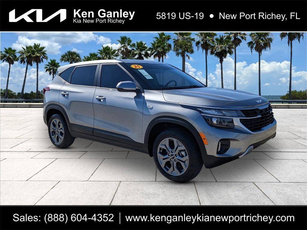used 2025 Kia Seltos car, priced at $20,321