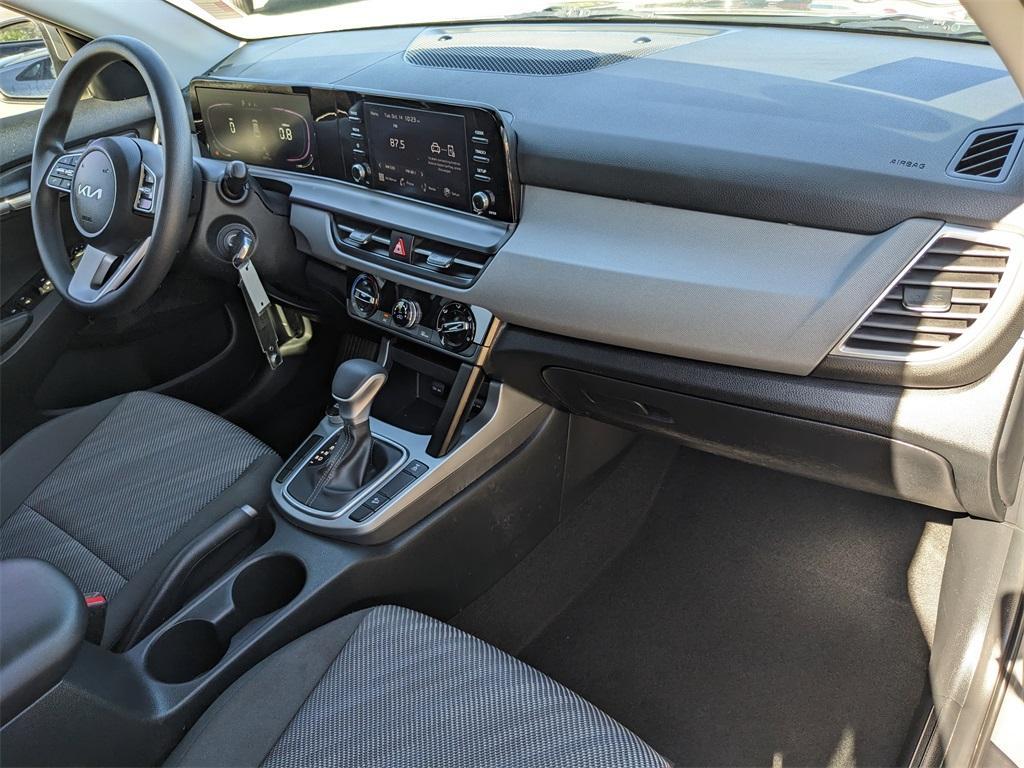 used 2025 Kia Seltos car, priced at $20,321