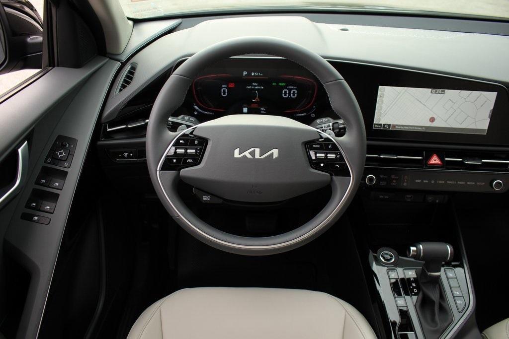 new 2024 Kia Niro car, priced at $30,178