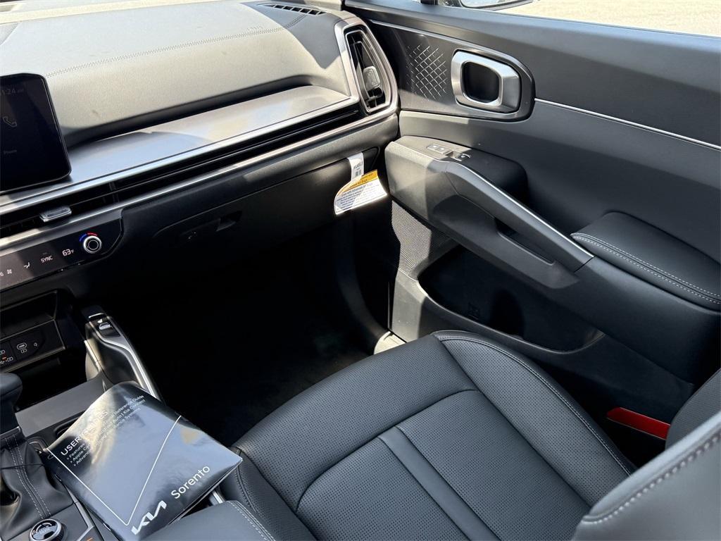 new 2025 Kia Sorento car, priced at $36,730